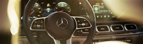 2020 Mercedes-Benz GLE Interior | SUV Features, Cargo Space, Dimensions ...