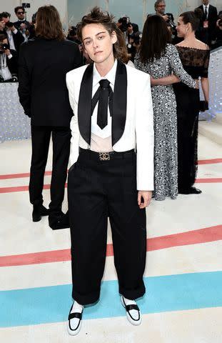 Kristen Stewart Goes All-Natural at Met Gala 2023 with Chopped Hair and Minimal Makeup on Red Carpet