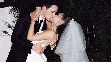 Ariana Grande and Dalton Gomez's intimate at-home wedding | Marca