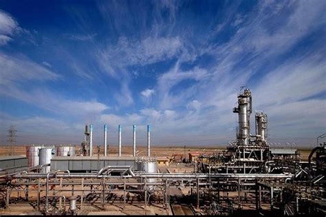 Iran holds world’s 4th largest crude oil reserves - Mehr News Agency