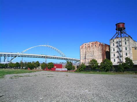 Fremont Bridge (Portland, 1973) | Structurae