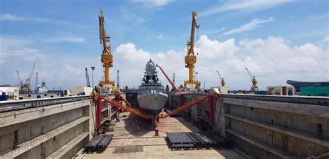 Why Indian Navy's 1st aircraft carrier dry dock is comparable to Eiffel Tower - India Today