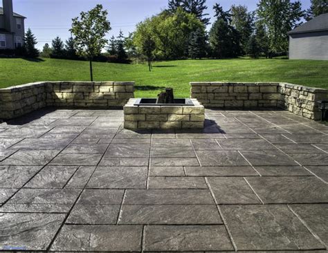 Amazing Backyard Stamped Concrete Patio Ideas