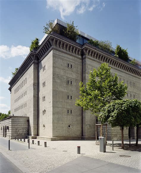 10 Amazing Galleries & Museums for Contemporary Art in Berlin ...