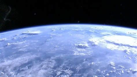 WATCH: Live HD streaming Of Earth From The International Space Station ...