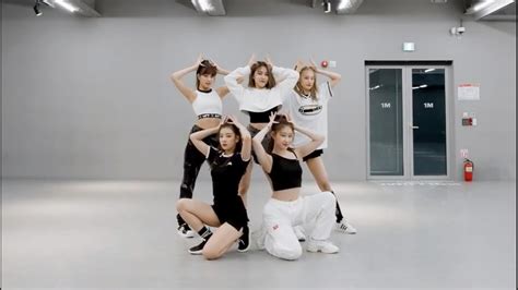 ITZY - DALLA DALLA[DANCE PRACTICE MIRRORED](2020 Ver.) - YouTube