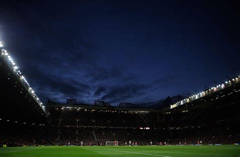 Stadium Backgrounds Old Trafford Night - Wallpaper Cave