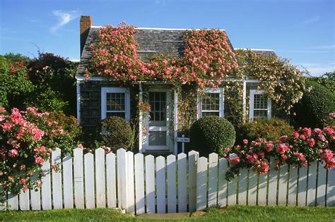 30 viajes románticos por todo el mundo | Casas de cuento, Casas de campo, Decoracion casas rurales