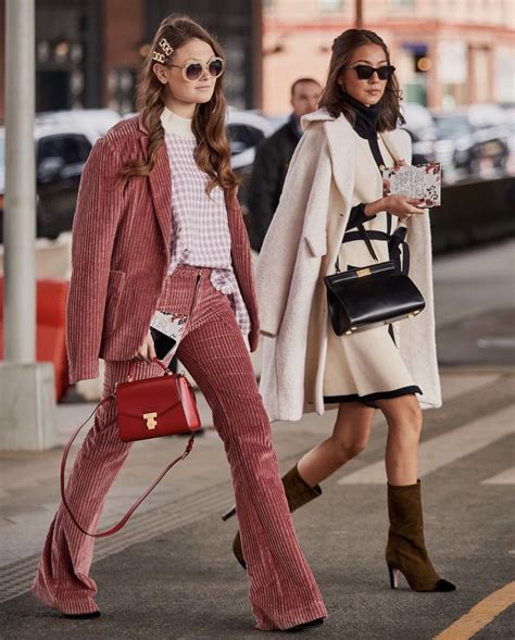 Pin by Studio Insight on Костюм 2019 | Street style fall outfits, Fall fashion trends, Fashion