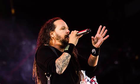 Korn’s Jonathan Davis Launches New Pet Brand, Freak On A Leash