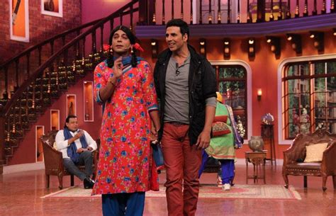 'Entertainment' cast on Comedy Nights With Kapil