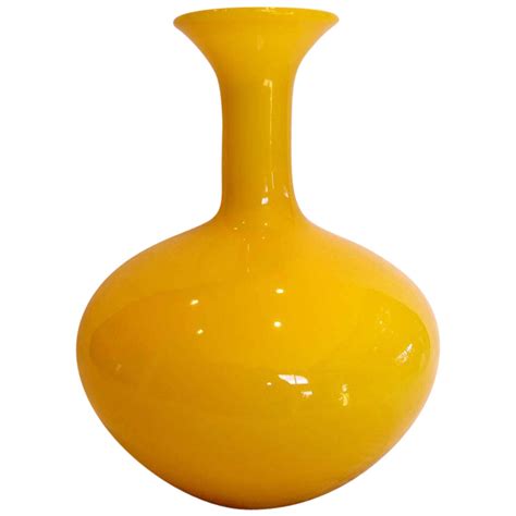 Yellow Vase | Havack