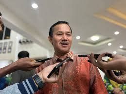 Dapat Nomor Urut 4, Politisi Senior Golkar: Perwakilan Partai - Fajar ...