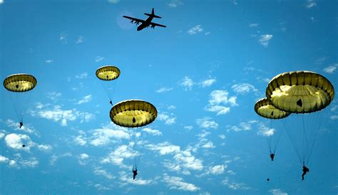 Wallpaper : 2048x1187 px, airborne, Lockheed C 130 Hercules, military, parachutes, United States ...