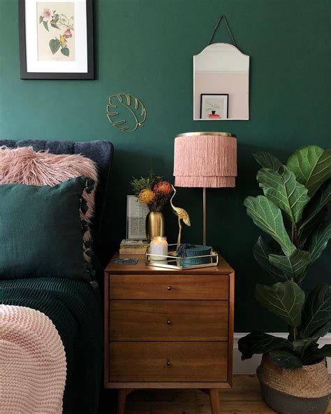 20 Photos That Will Prove Decorating with Pink and Green is the Next Big Thing - living after ...