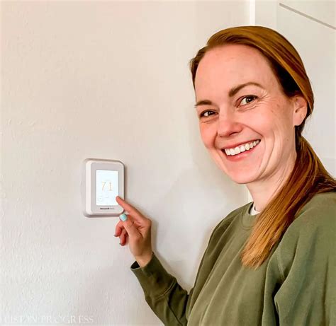 Save Energy + Cash With a White Smart Thermostat - List in Progress