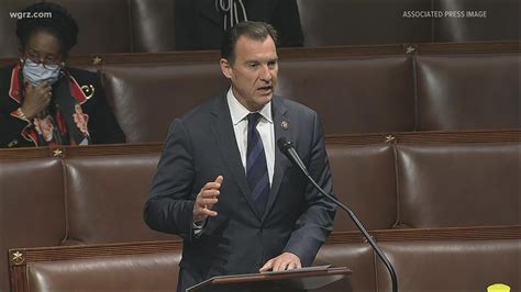 Suozzi enters race for NY governor | wgrz.com