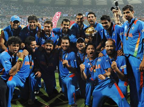 Sachin Tendulkar with ICC World Cup Trophy 2011 ~ Imagesforall