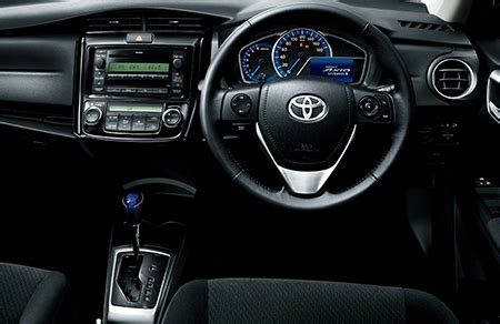 TOYOTA COROLLA AXIO, HYBRID G catalog - reviews, pics, specs and prices ...