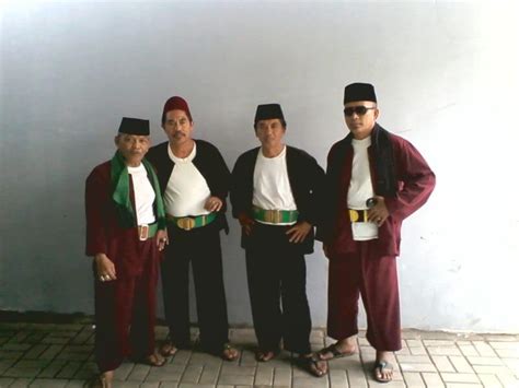 Pakaian Adat Betawi, Nama, Penjelasan Beserta Gambarnya