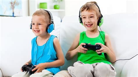 7 Fun Online Games for Kids to Play in 2024