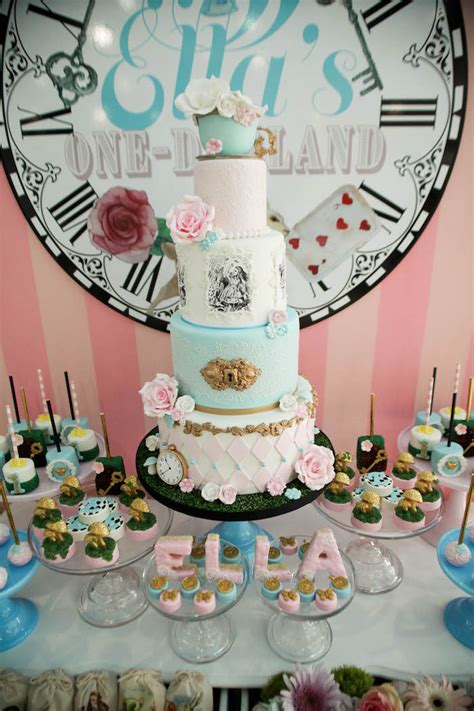 Kara's Party Ideas Alice in Wonderland Birthday Party | Kara's Party Ideas