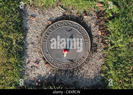 Memorial marker (Grave) to Catherine Eddowes, the 4th victim of Jack ...