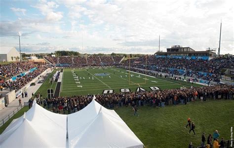 GVSU announces 2015 Football Radio Network partners - mlive.com