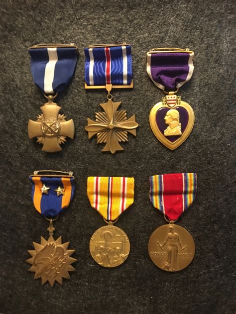 WWII Hero’s Medals Given to Hospice Store – Clemson Alumni Association