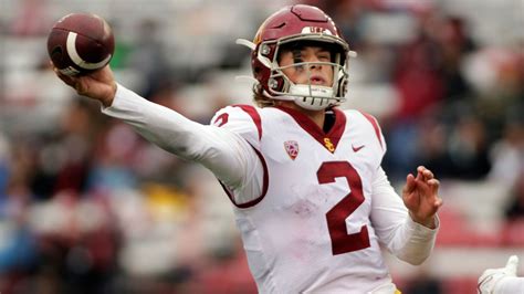 USC Trojans QB Jaxson Dart enters NCAA transfer portal - ABC7 Los Angeles