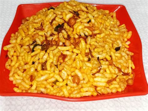 Murmura Namkeen Recipe (Savory Puffed Rice Snack) - Delishably