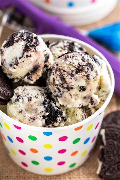 How to make Cookies and Cream Ice Cream (with Step-by-Step Photos)