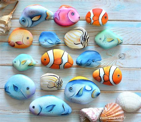 Fish painted rocks by Maria Michela Troccolo #steinebemalenkinder ...