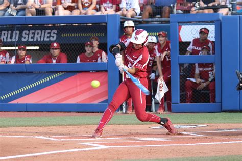 WCWS Photo Gallery: Oklahoma 10, Texas 5 - Sports Illustrated Oklahoma ...