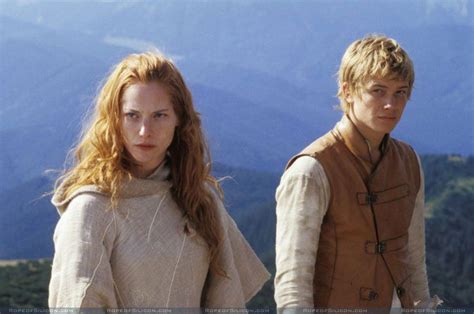 But WHY do Eragon and Arya have red and blonde hair?! Ugh | Eragon movie, Eragon, Sienna guillory