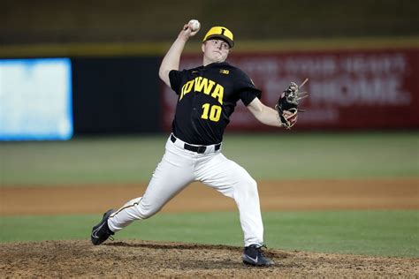 Iowa Baseball Drops Three in Weekend Opener - Black Heart Gold Pants