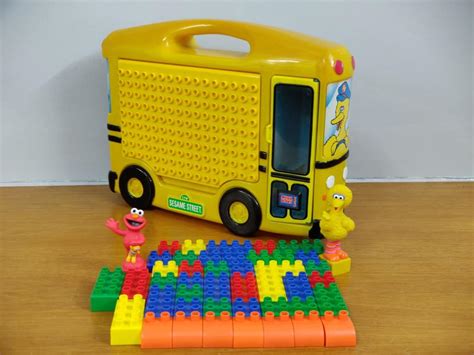 Mega Bloks Vintage Sesame Street School Bus Set - esljobstation.com