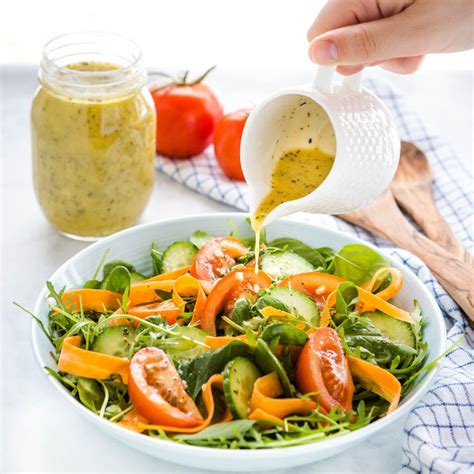 Classic Vinaigrette Salad Dressing Recipe - The Busy Baker