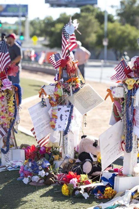 Las Vegas shooting memorial acts as a force for healing | Las Vegas ...