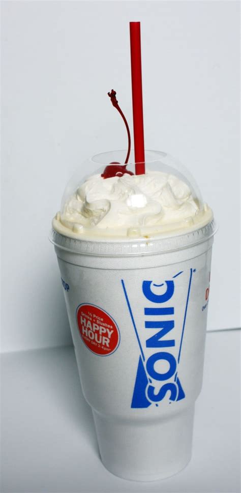 Fast food review : Sonic Peanut Butter and Bacon Shake : Weekender