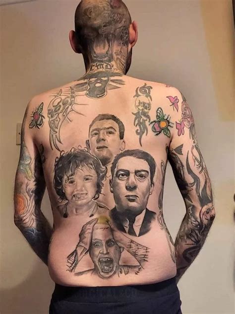 'Ireland’s most tattooed man' gets Kray twins portraits on back for sentimental reason - Daily Star