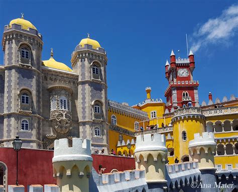 Sintra, a charming sanctuary with fairy tale castles [Visuals & Travel Guide]