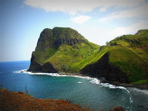 Kahakuloa Head- Maui Photograph by Glenn McCarthy Art and Photography