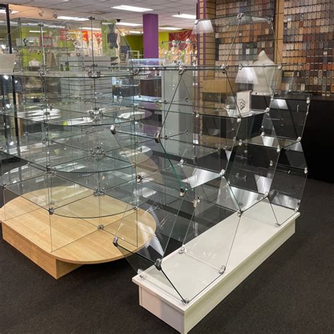 Glass – Main Store Display & Fixtures