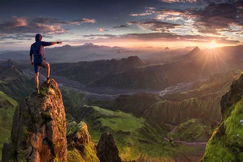 Why Iceland is the Perfect Place for Midnight Sun Photography | Iceland ...