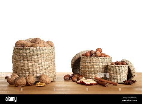 Walnuts and hazelnuts Stock Photo - Alamy