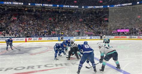 Toronto Maple Leafs ice hockey game tickets at Scotiabank Arena | musement