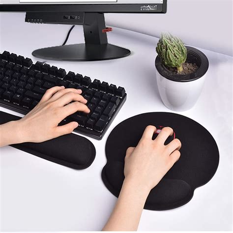 Ergonomic Gaming Mouse Pad for Pain Relief Easy Typing Soffiya Mouse ...