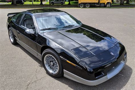 No Reserve: 31k-Mile 1987 Pontiac Fiero GT 5-Speed for sale on BaT ...