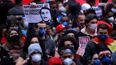 Photos: Brazil COVID deaths top 500,000 as anti-Bolsonaro protests held